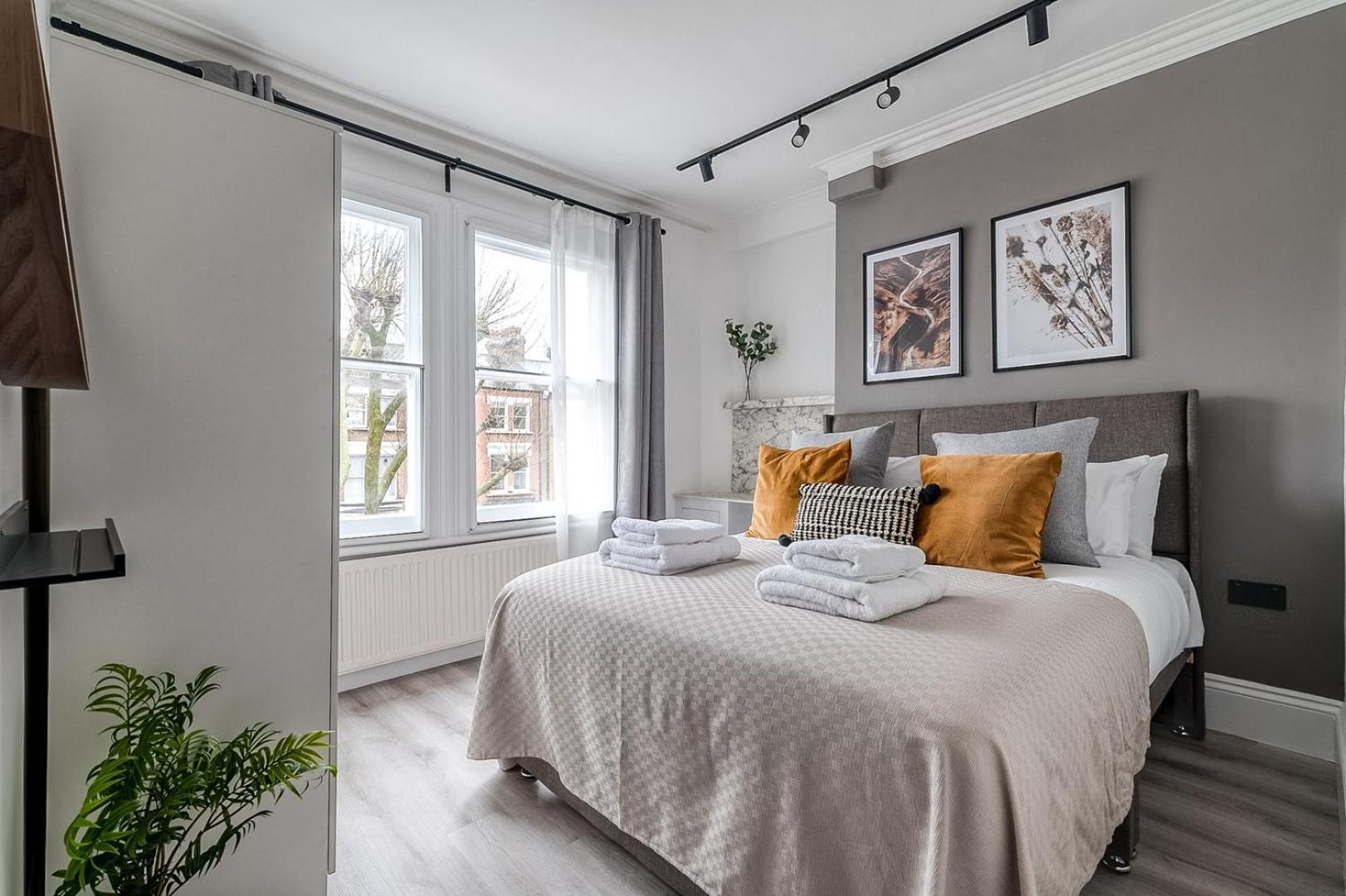 Little Venice Luxury Apartment لندن المظهر الخارجي الصورة